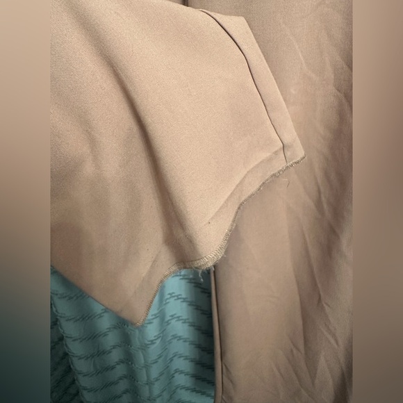 ABERCROMBIE & FITCH Sloane Tailored Wide Leg Pants Sz M long 
Hem is undone - Picture 5 of 10